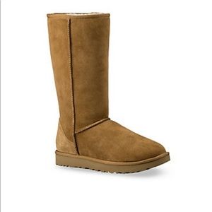 TALL BROWN UGG BOOTS!
